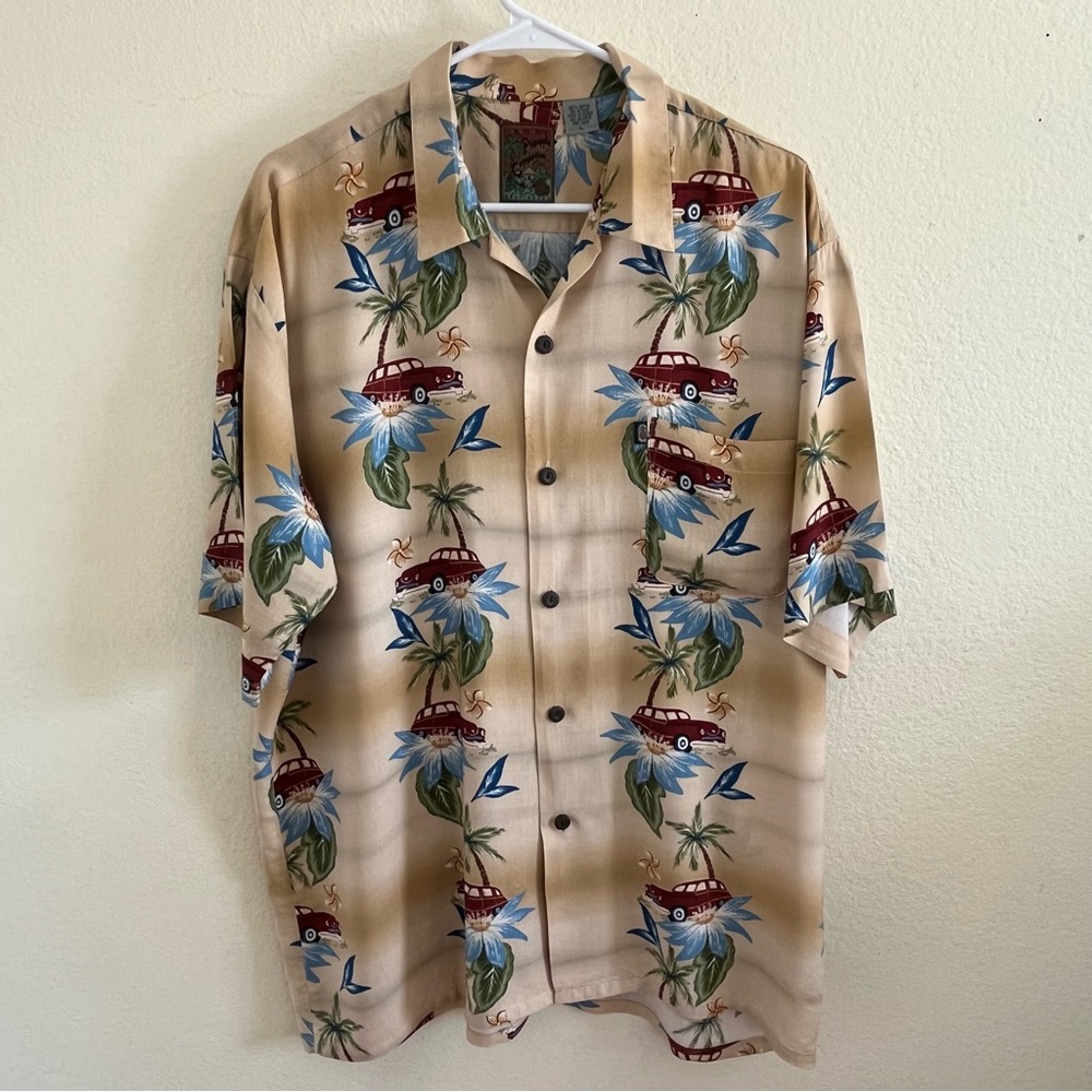 Pineapple Connection Car and Palm Tree Pattern Tan Hawaiian Short Sleeve Shirt L